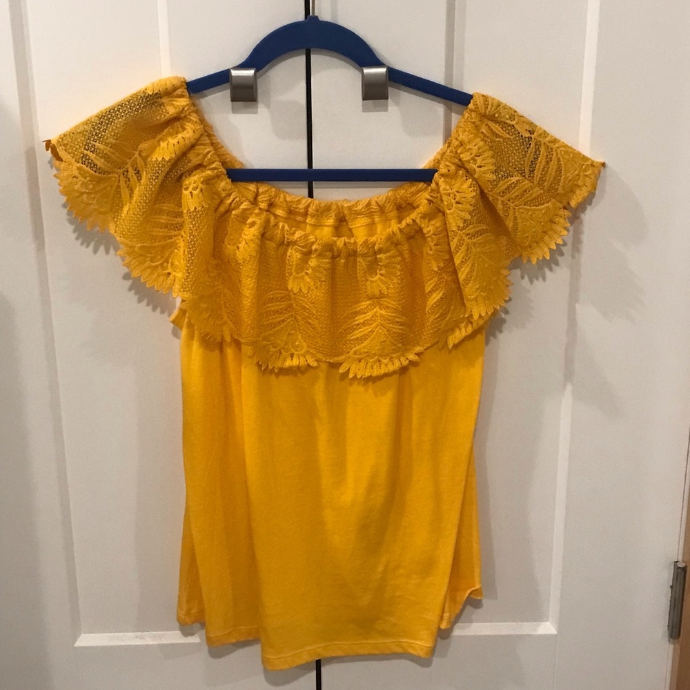 NWT Golden Top